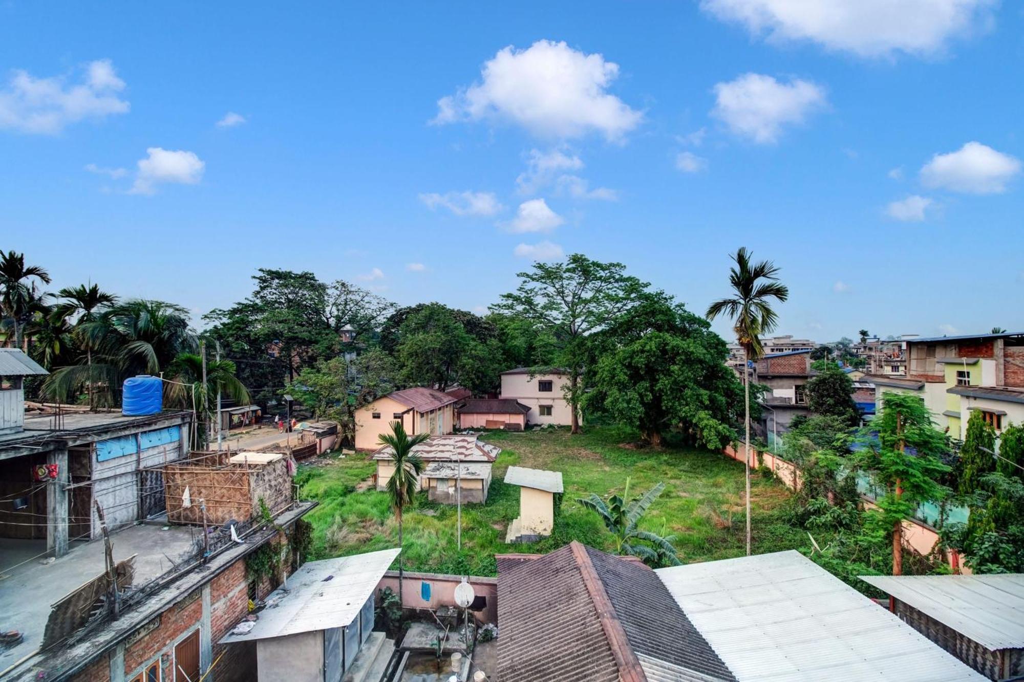 Super Hotel O Sai D-Lux Guwahati Exterior foto